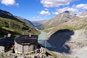 60 Chamanna Coaz (2610 m) con vista sulla Val Roseg e il Lej da Vadret